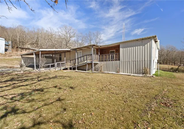 Photo 2 of Manufactured home for sale at 529 Shorty Hl Rd, Springdale, AR 72764 | MLS# 1332979 | Listing updated on 2026-09-01