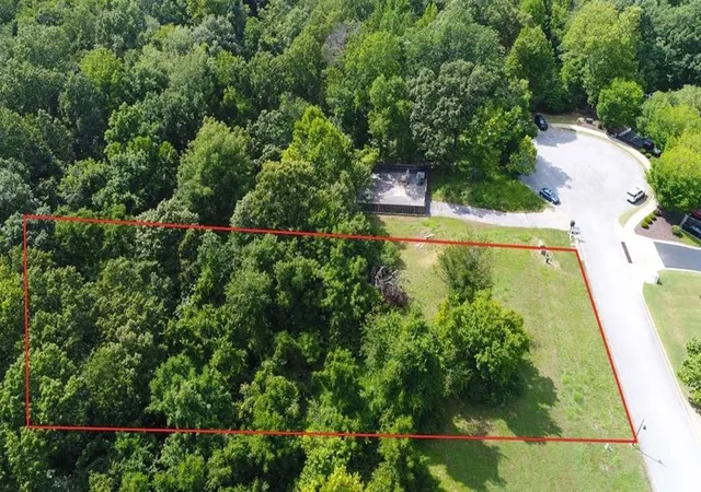 Photo 2 of Sale Pending at Waterside Ct, Fayetteville, AR 72703 | MLS# 1333367 | Listing updated on 2026-09-08