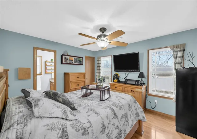 Photo 3 of Single family home for sale at 1210 Spring St, Bentonville, AR 72712 | MLS# 1333792 | Listing updated on 2026-10-19