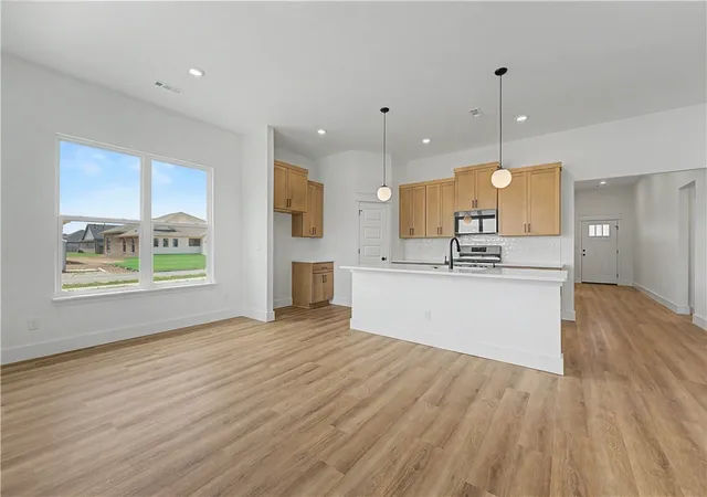 Photo 4 of Single family home for sale at 814 Barolo St, Springdale, AR 72762 | MLS# 1334171 | Listing updated on 2026-09-02