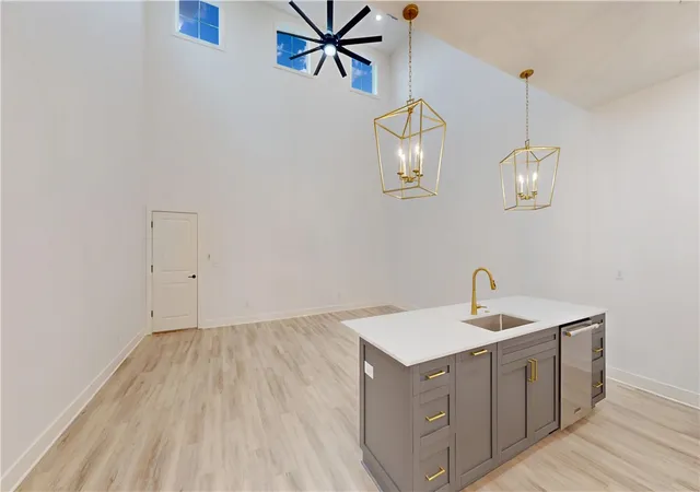 Photo 5 of Townhouse for sale at 5916 S Bellview Rd, Rogers, AR 72758 | MLS# 1333990 | Listing updated on 2026-08-29