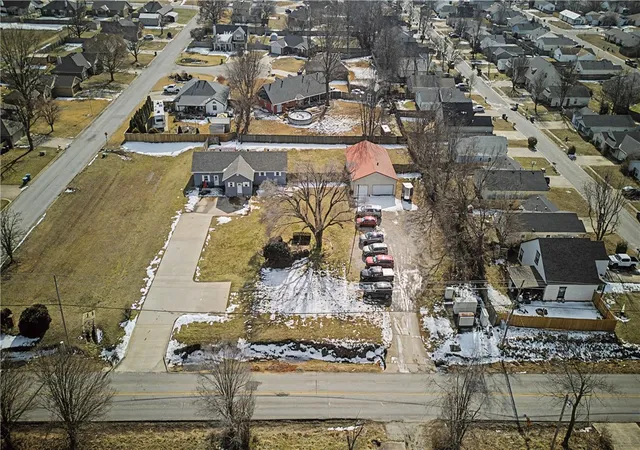 Photo 3 of Sale Pending at 2602 E Battlefield Blvd, Bentonville, AR 72712 | MLS# 1334343 | Listing updated on 2026-09-04