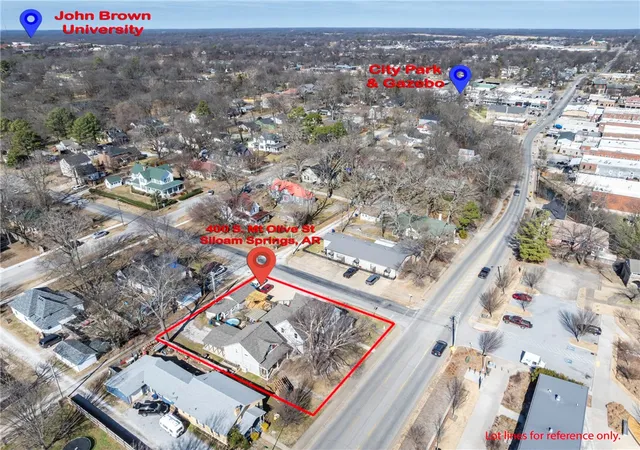 Photo 4 of Single family home for sale at 400 Mount Olive St, Siloam Springs, AR 72761 | MLS# 1335944 | Listing updated on 2026-08-28