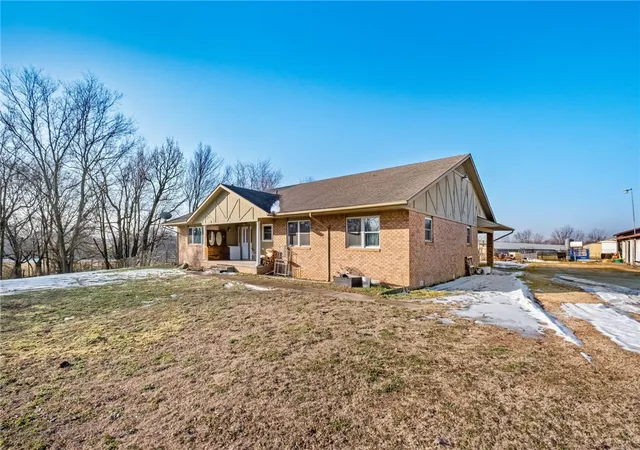 Photo 4 of Sale Pending at 11013 Wpa Rd, Gentry, AR 72734 | MLS# 1336085 | Listing updated on 2026-09-05