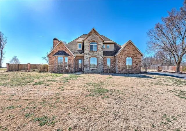 Photo 1 of Single family home for sale at 515 Candlelight Cir, Elm Springs, AR 72762 | MLS# 1336506 | Listing updated on 2026-09-30