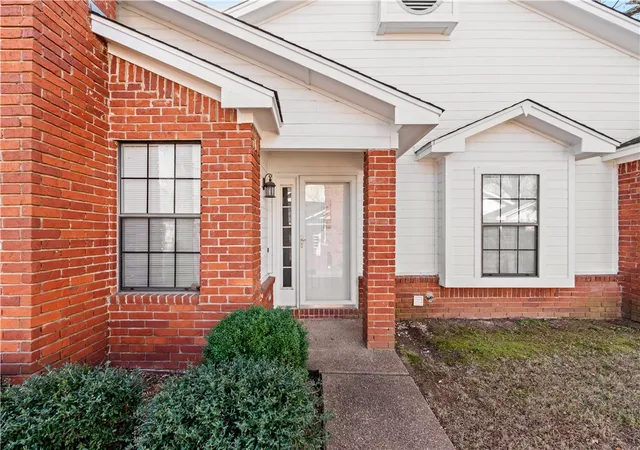 Photo 1 of Sale Pending at 9124 Brooken Oaks, Fort Smith, AR 72908 | MLS# 1336172 | Listing updated on 2026-09-10
