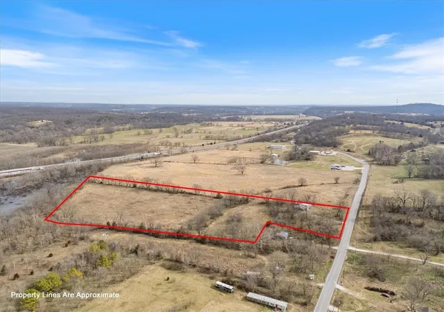 Photo 1 of Land for sale at 17604 Kincheloe Rd, Siloam Springs, AR 72761 | MLS# 1336731 | Listing updated on 2026-09-03