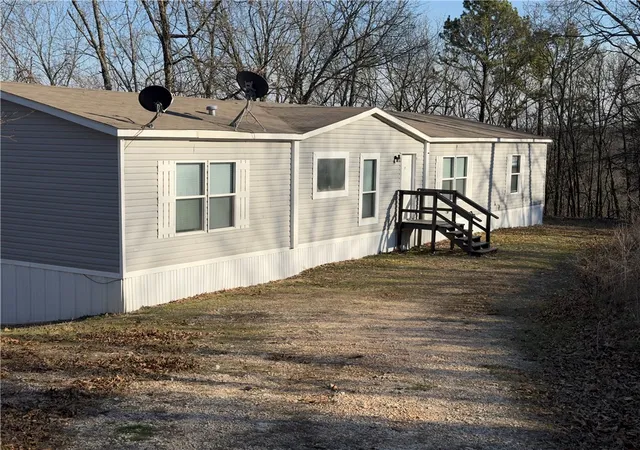 Photo 3 of Manufactured home for sale at 600 County Rd 2200, Eureka Springs, AR 72631 | MLS# 1337635 | Listing updated on 2026-08-31