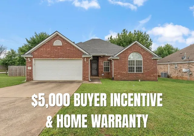 Photo 1 of Single family home for sale at 101 Fox Run, Centerton, AR 72719 | MLS# 1338129 | Listing updated on 2026-10-07