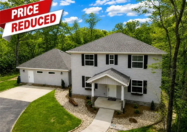 Photo 1 of Single family home for sale at 109 Se 11th Avenue, Gravette, AR 72736 | MLS# 1338294 | Listing updated on 2026-09-03