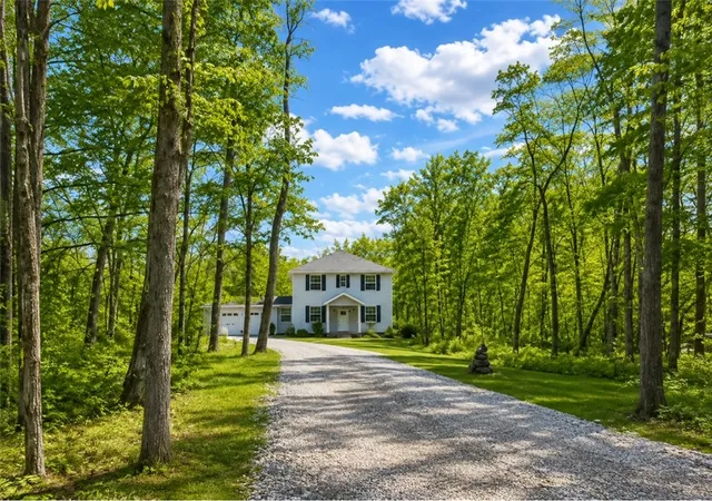 Photo 3 of Single family home for sale at 109 Se 11th Avenue, Gravette, AR 72736 | MLS# 1338294 | Listing updated on 2026-09-03
