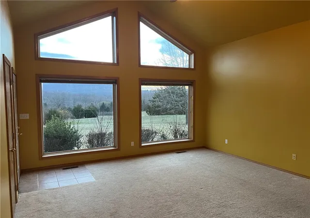 Photo 4 of Sale Pending at 1426 Cr 921, Alpena, AR 72611 | MLS# 1338353 | Listing updated on 2026-09-21