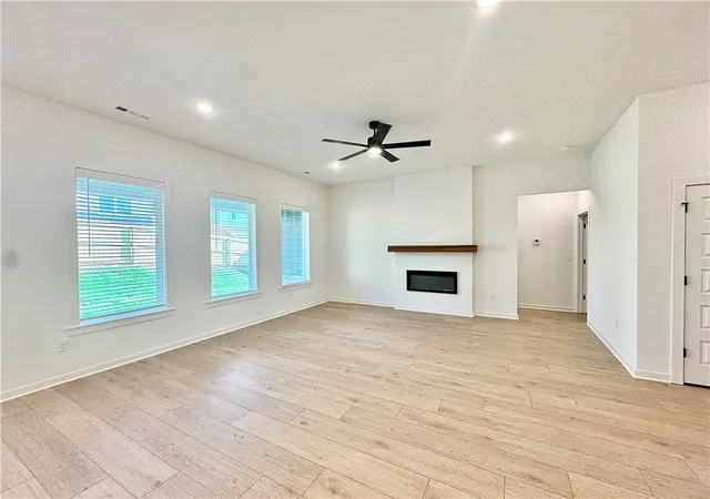 Photo 3 of Single family home for sale at 6000 Sw Omaha Ave, Bentonville, AR 72713 | MLS# 1338415 | Listing updated on 2026-10-21