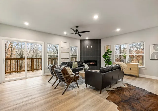 Photo 1 of Single family home for sale at 6 Duart Ln, Bella Vista, AR 72715 | MLS# 1339166 | Listing updated on 2026-09-14