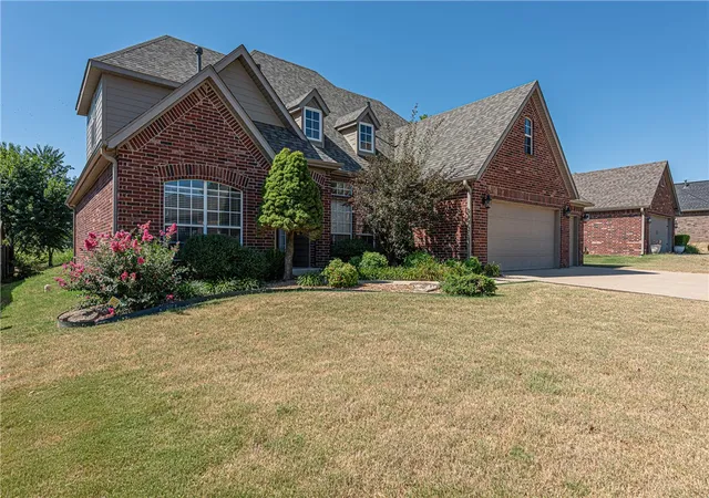 Photo 2 of Sale Pending at 4705 Sw Merlin St, Bentonville, AR 72713 | MLS# 1339054 | Listing updated on 2026-08-29