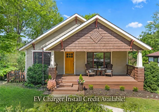 Photo 1 of Sale Pending at 803 N Highland Ave, Fayetteville, AR 72701 | MLS# 1339566 | Listing updated on 2026-09-12