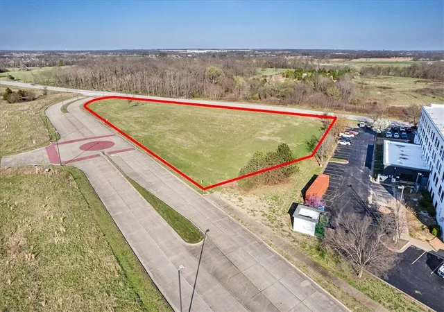 Photo 3 of Sale Pending at Sw Regional Airport Blvd, Bentonville, AR 72712 | MLS# 1339563 | Listing updated on 2026-09-09