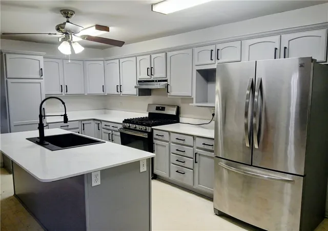 Photo 3 of Sale Pending at 503 Locust St, Berryville, AR 72616 | MLS# 1339993 | Listing updated on 2026-09-04