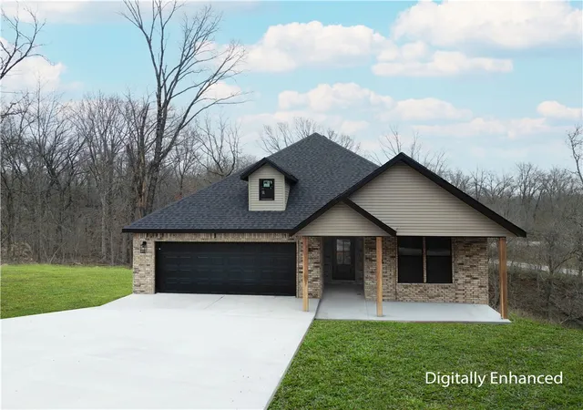 Photo 1 of Single family home for sale at 5 Butterwick Ln, Bella Vista, AR 72715 | MLS# 1340006 | Listing updated on 2026-09-10