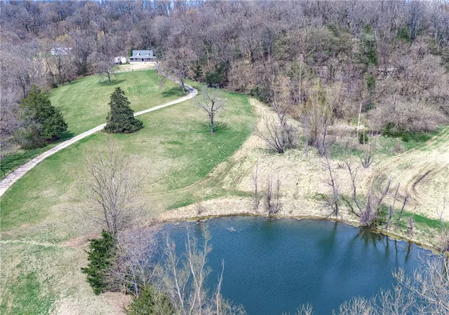 Photo 4 of Sale Pending at 19271 Vineyard Rd, Canehill, AR 72717 | MLS# 1340370 | Listing updated on 2026-09-25
