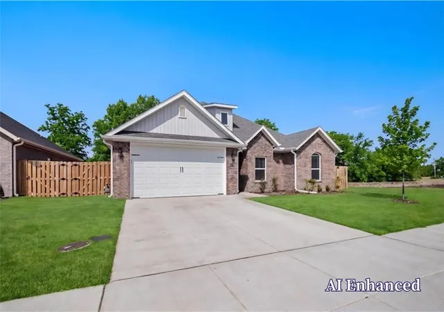 Photo 2 of Sale Pending at 1340 Overcup Oak Ln, Bentonville, AR 72713 | MLS# 1339763 | Listing updated on 2026-10-19