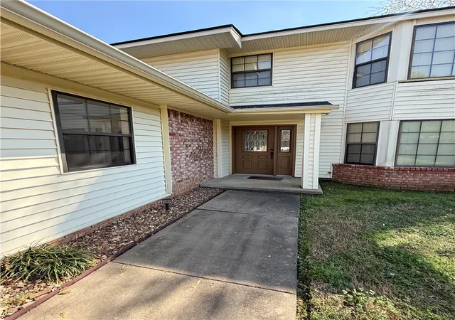 Photo 2 of Condo for sale at 76 Club Rd, Dover, AR 72837 | MLS# 1340853 | Listing updated on 2026-09-12