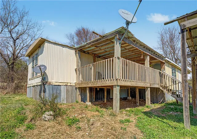 Photo 2 of Manufactured home for sale at 20695 Burgess Ln, Summers, AR 72769 | MLS# 1341407 | Listing updated on 2026-10-16