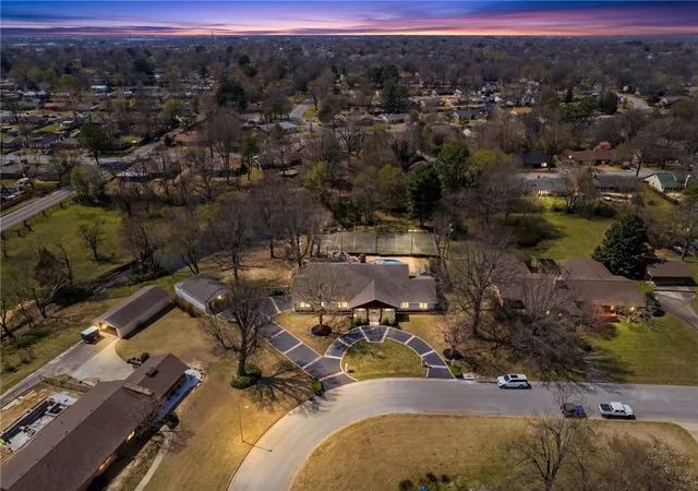 Photo 4 of Single family home for sale at 1100 Ranch Dr, Springdale, AR 72762 | MLS# 1341438 | Listing updated on 2026-09-05
