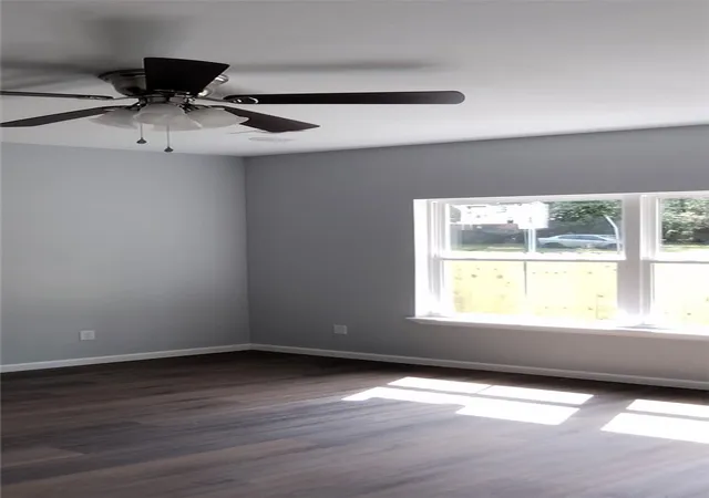 Photo 5 of Single family home for sale at 124 N Gunter St, Siloam Springs, AR 72761 | MLS# 1339475 | Listing updated on 2026-08-31