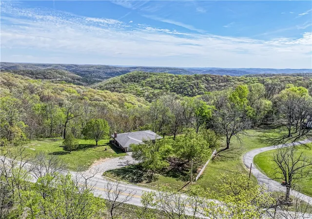 Photo 3 of Single family home for sale at 21457 Highway 62 W, Eureka Springs, AR 72631 | MLS# 1342235 | Listing updated on 2026-08-31