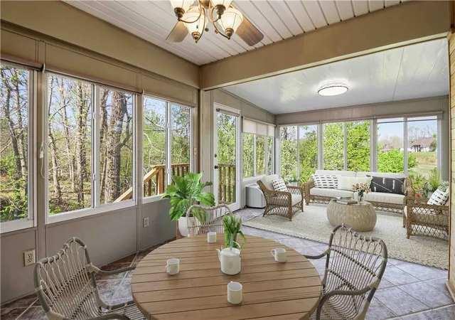 Photo 3 of Single family home for sale at 21 Burnmouth Ln, Bella Vista, AR 72715 | MLS# 1342437 | Listing updated on 2026-09-13