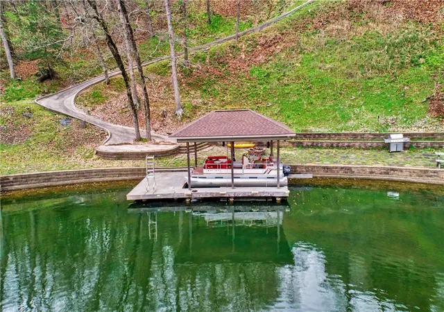 Photo 3 of Single family home for sale at 40 Chelmsworth Dr, Bella Vista, AR 72715 | MLS# 1342609 | Listing updated on 2026-09-14
