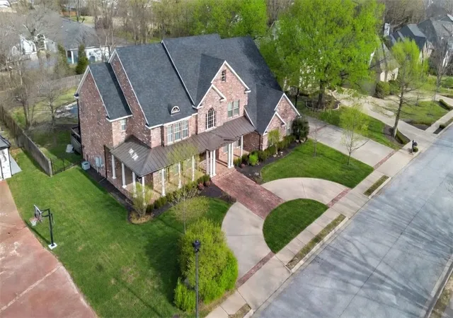 Photo 3 of Mansion for sale at 3028 Willow Bnd Cir, Springdale, AR 72762 | MLS# 1342805 | Listing updated on 2026-09-14