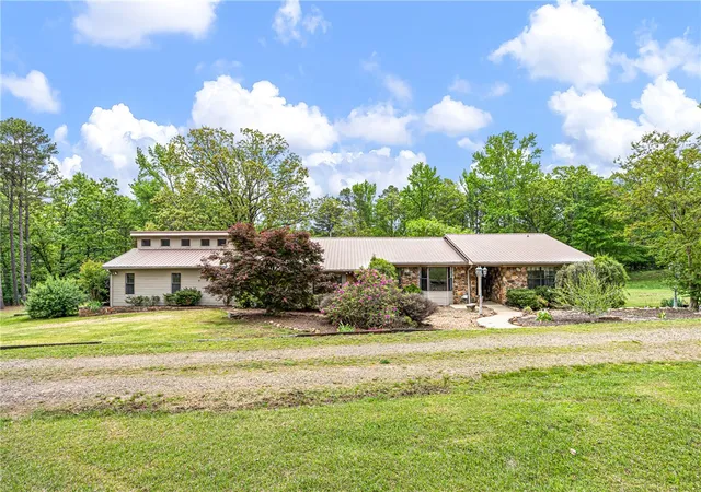 Photo 2 of Single family home for sale at 1231 St Joe Rd, Atkins, AR 72823 | MLS# 1342823 | Listing updated on 2026-09-02