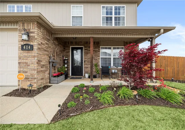 Photo 3 of Single family home for sale at 414 Driftwood St, Lowell, AR 72745 | MLS# 1342866 | Listing updated on 2026-09-13