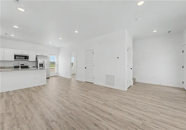 Photo 4 of Single family home for sale at 531 Solar St, Bentonville, AR 72713 | MLS# 1342981 | Listing updated on 2026-09-02