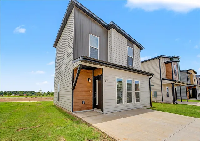 Photo 2 of Single family home for sale at 571 Solar St, Bentonville, AR 72713 | MLS# 1342997 | Listing updated on 2026-09-02