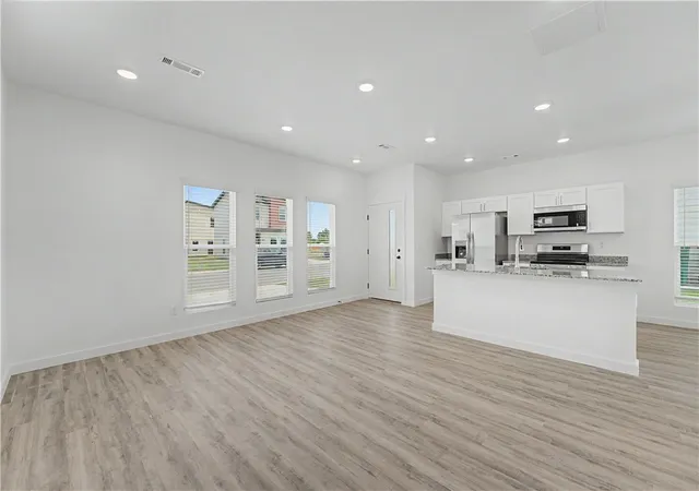 Photo 4 of Single family home for sale at 571 Solar St, Bentonville, AR 72713 | MLS# 1342997 | Listing updated on 2026-09-02