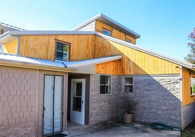 Photo 1 of Single family home for sale at 1792 Choctaw Ln, Harrison, AR 72601 | MLS# 1343137 | Listing updated on 2026-09-10