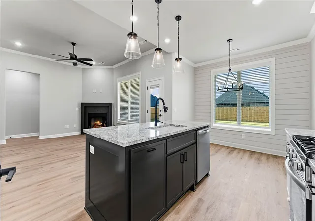 Photo 4 of Sale Pending at 1816 Farmer St, Pea Ridge, AR 72751 | MLS# 1343029 | Listing updated on 2026-10-07