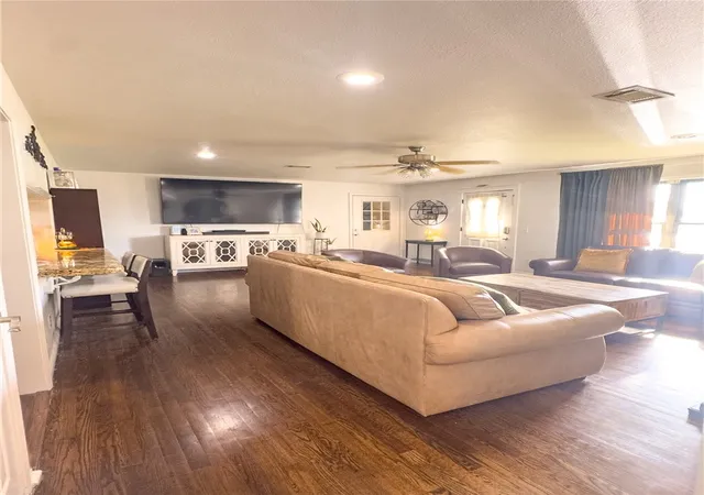Photo 3 of Single family home for sale at 519 N 10th Street, Rogers, AR 72756 | MLS# 1343170 | Listing updated on 2026-09-12
