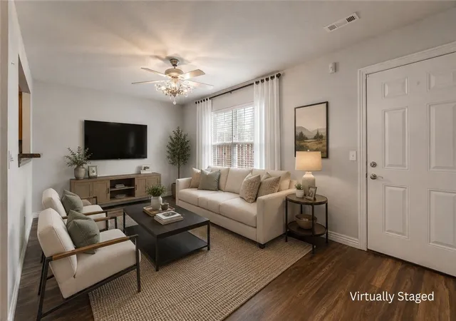 Photo 4 of Condo for sale at 908 S Wood Ave, Fayetteville, AR 72701 | MLS# 1343102 | Listing updated on 2026-09-07
