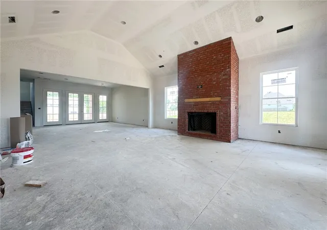 Photo 2 of Sale Pending at 3183 Waypoint St, Springdale, AR 72762 | MLS# 1343210 | Listing updated on 2026-08-31