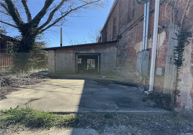 Photo 4 of Single family home for sale at 7637 North St, Seligman, MO 65745 | MLS# 1343326 | Listing updated on 2026-09-10