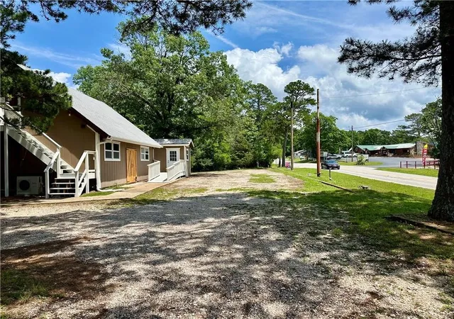 Photo 3 of Single family home for sale at 426 Van Buren, Eureka Springs, AR 72632 | MLS# 1343320 | Listing updated on 2026-09-09
