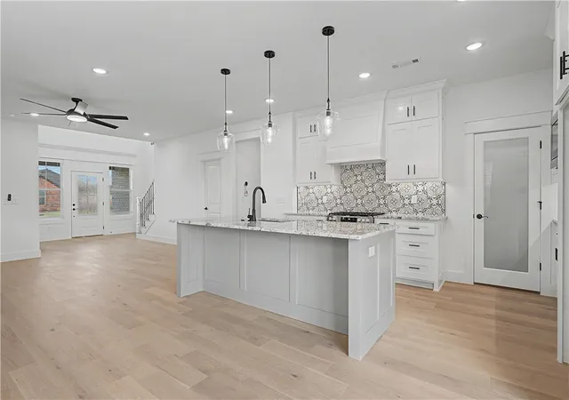 Photo 2 of Single family home for sale at 6603 Sw Basswood Ave, Bentonville, AR 72713 | MLS# 1343100 | Listing updated on 2026-09-12
