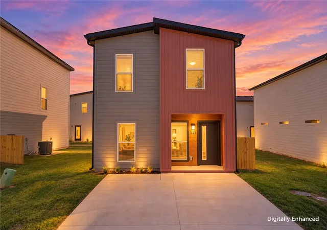 Photo 1 of Single family home for sale at 521 Discovery Ave, Bentonville, AR 72713 | MLS# 1344189 | Listing updated on 2026-10-09