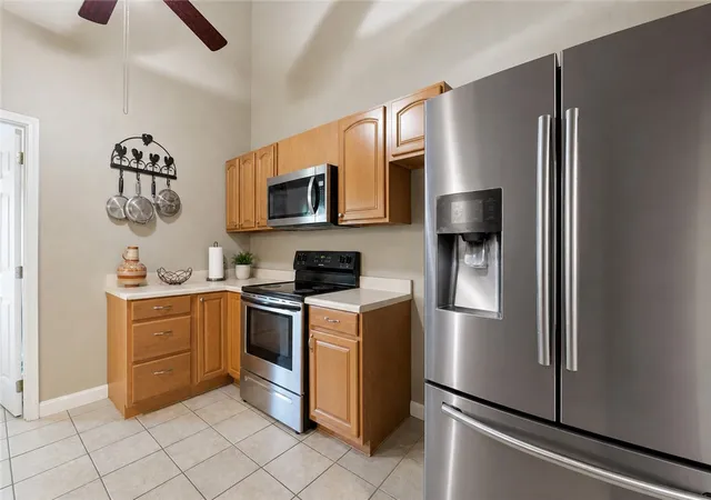 Photo 4 of Single family home for sale at 671 S Ray Ave, Fayetteville, AR 72701 | MLS# 1344561 | Listing updated on 2026-08-31