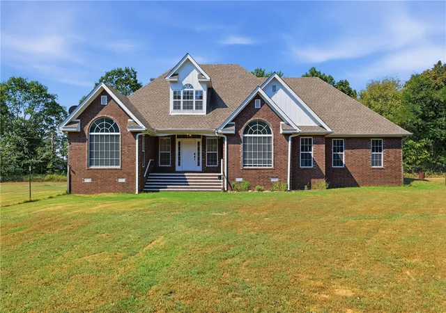 Photo 2 of Single family home for sale at 4242 Nc 7995, Ozone, AR 72854 | MLS# 1344290 | Listing updated on 2026-09-04