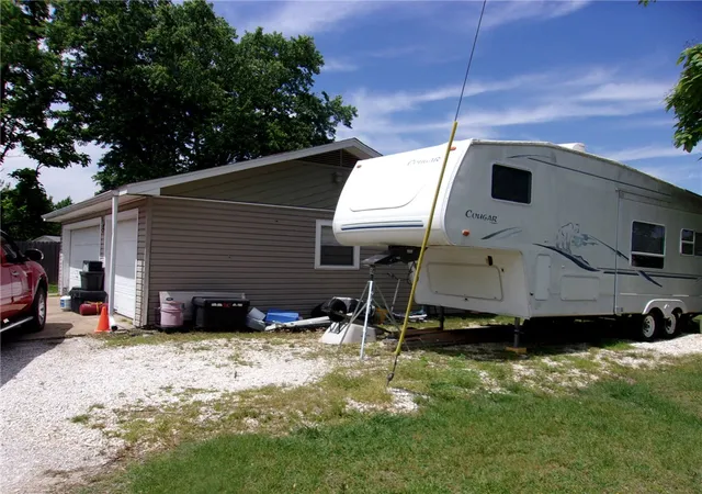 Photo 2 of Single family home for sale at 1929 N Center St, Elkins, AR 72727 | MLS# 1344975 | Listing updated on 2026-09-11